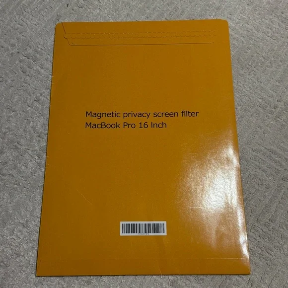 NEW It’s privacy Magnetic Privacy Screen Filter for MacBook Pro 16 Inch - Picture 3 of 3